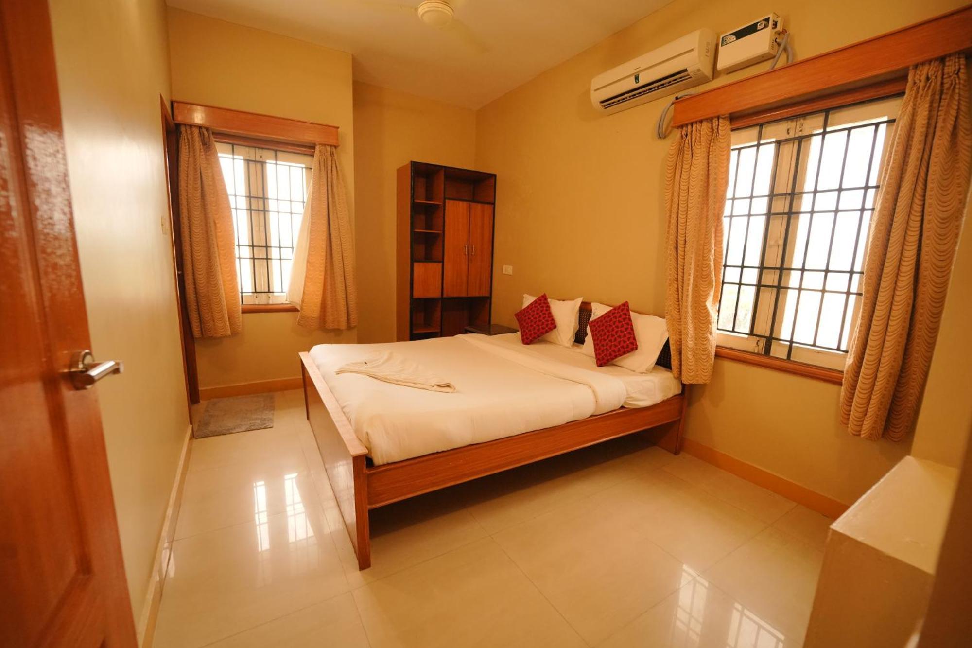 Appartamento Ramana Towers Tiruvannāmalai Esterno foto