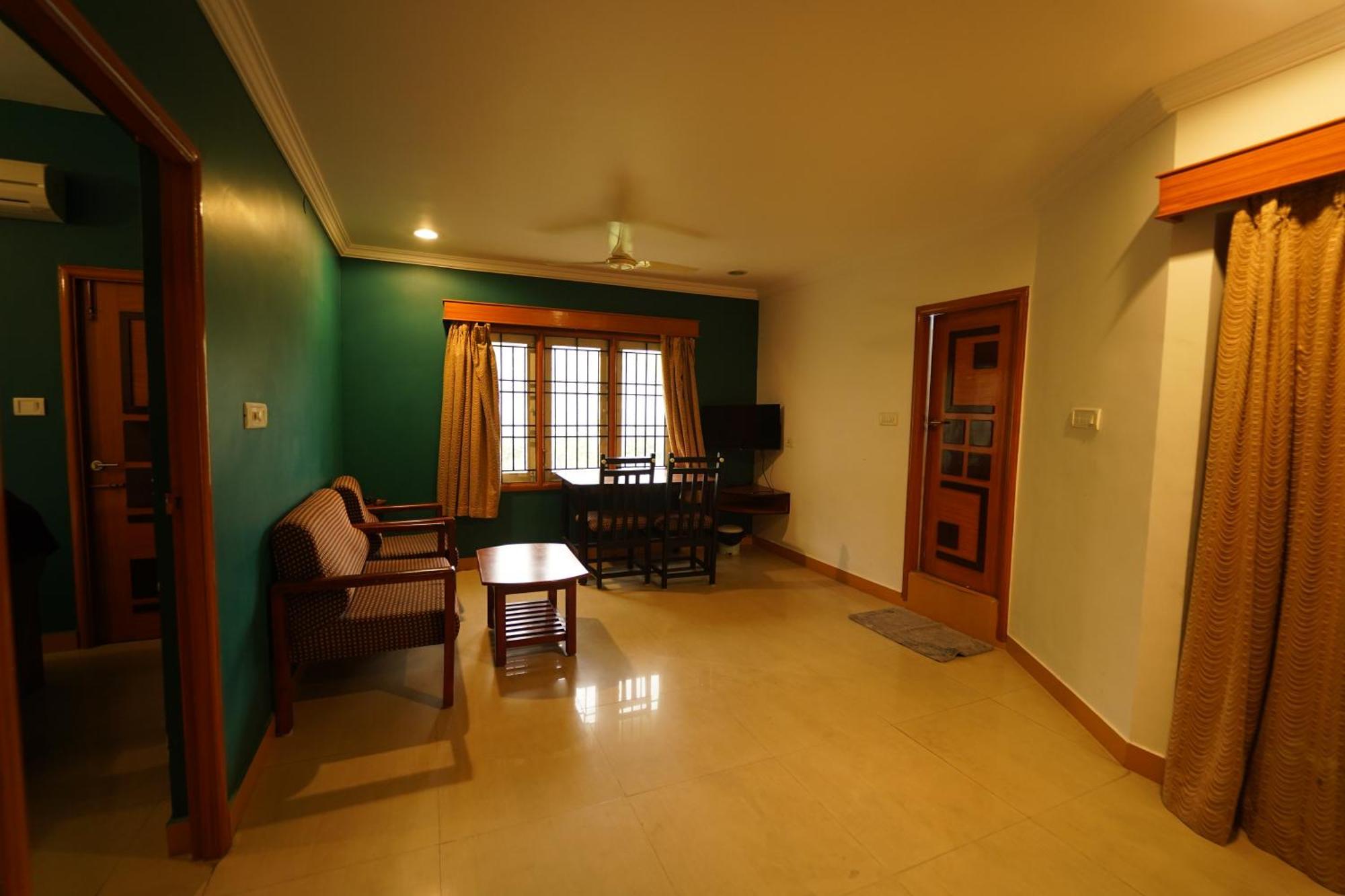 Appartamento Ramana Towers Tiruvannāmalai Esterno foto