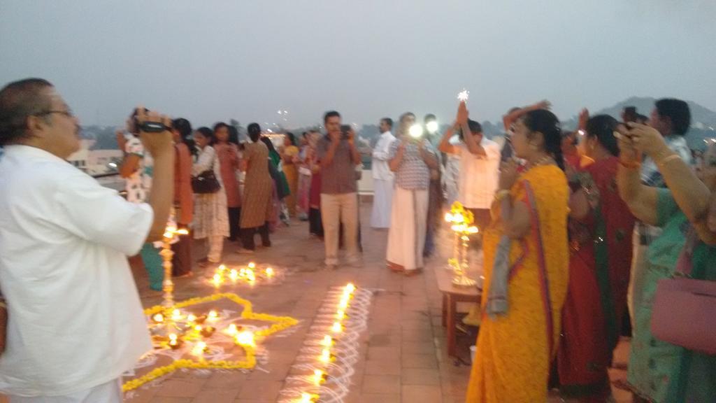 Appartamento Ramana Towers Tiruvannāmalai Esterno foto